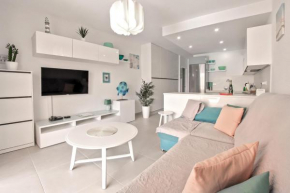 Kate Duque Fantastic apartment with lovely Pool